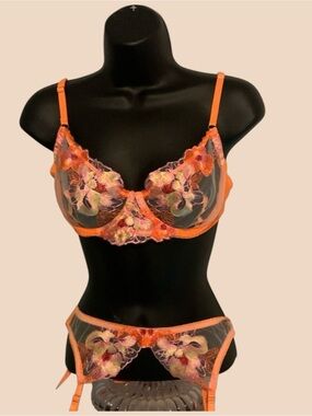 Floral Lace Lingerie Set - Orange and Pink